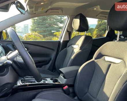 Синий Рено Kadjar, объемом двигателя 1.5 л и пробегом 135 тыс. км за 19200 $, фото 8 на Automoto.ua