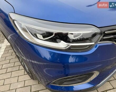 Синий Рено Kadjar, объемом двигателя 1.5 л и пробегом 185 тыс. км за 20300 $, фото 1 на Automoto.ua