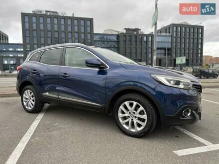 Рено Kadjar 2017 у Києві на Automoto.ua Синій Рено Kadjar, об'ємом двигуна 1.2 л та пробігом 132 тис. км за 13950 $, фото 1 на Automoto.ua