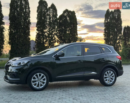 Зеленый Рено Kadjar, объемом двигателя 1.5 л и пробегом 208 тыс. км за 17300 $, фото 8 на Automoto.ua