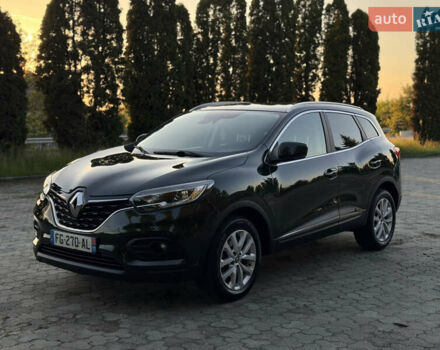 Зеленый Рено Kadjar, объемом двигателя 1.5 л и пробегом 208 тыс. км за 17300 $, фото 2 на Automoto.ua