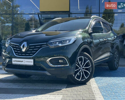 Зеленый Рено Kadjar, объемом двигателя 1.46 л и пробегом 125 тыс. км за 18999 $, фото 1 на Automoto.ua