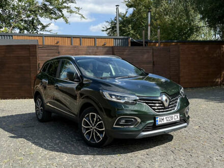 Зеленый Рено Kadjar, объемом двигателя 1.46 л и пробегом 101 тыс. км за 18990 $, фото 1 на Automoto.ua