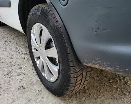 Білий Рено Кєнгу Експресс, об'ємом двигуна 2 л та пробігом 74 тис. км за 2200 $, фото 10 на Automoto.ua