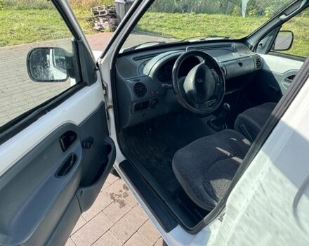 Білий Рено Кєнгу Експресс, об'ємом двигуна 1.9 л та пробігом 279 тис. км за 1649 $, фото 4 на Automoto.ua