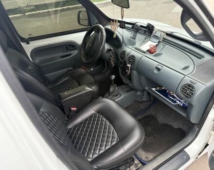 Белый Рено Кенгу Экспресс, объемом двигателя 1.9 л и пробегом 275 тыс. км за 2800 $, фото 6 на Automoto.ua