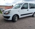 Белый Рено Кенгу Экспресс, объемом двигателя 1.5 л и пробегом 300 тыс. км за 3500 $, фото 4 на Automoto.ua