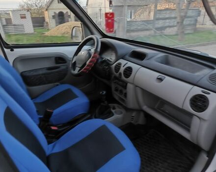 Белый Рено Кенгу Экспресс, объемом двигателя 1.5 л и пробегом 2 тыс. км за 2450 $, фото 2 на Automoto.ua