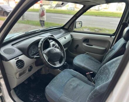 Белый Рено Кенгу Экспресс, объемом двигателя 1.9 л и пробегом 220 тыс. км за 3000 $, фото 7 на Automoto.ua