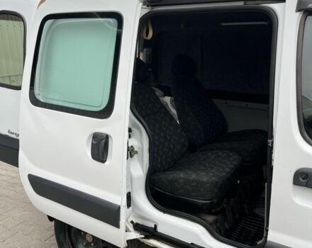 Білий Рено Кєнгу Експресс, об'ємом двигуна 1.5 л та пробігом 260 тис. км за 3100 $, фото 9 на Automoto.ua