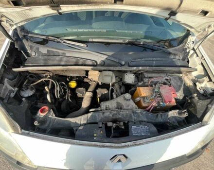 Белый Рено Кенгу Экспресс, объемом двигателя 1.5 л и пробегом 392 тыс. км за 4950 $, фото 8 на Automoto.ua