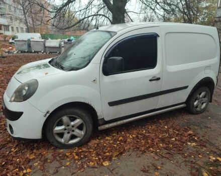 Белый Рено Кенгу Экспресс, объемом двигателя 0 л и пробегом 384 тыс. км за 2600 $, фото 2 на Automoto.ua