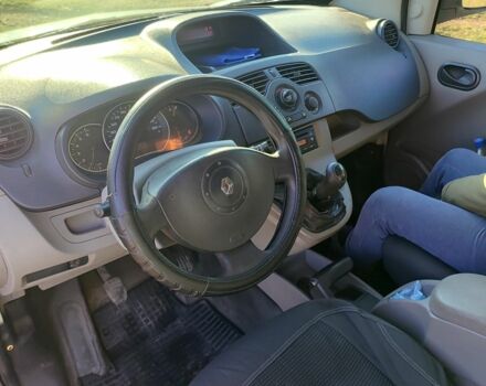 Білий Рено Кєнгу Експресс, об'ємом двигуна 1.5 л та пробігом 284 тис. км за 5000 $, фото 9 на Automoto.ua