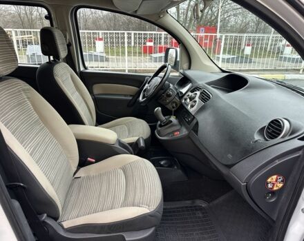 Белый Рено Кенгу Экспресс, объемом двигателя 1.5 л и пробегом 190 тыс. км за 7500 $, фото 9 на Automoto.ua