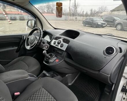 Білий Рено Кєнгу Експресс, об'ємом двигуна 1.5 л та пробігом 262 тис. км за 5750 $, фото 5 на Automoto.ua