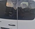 Белый Рено Кенгу Экспресс, объемом двигателя 1.5 л и пробегом 160 тыс. км за 2700 $, фото 2 на Automoto.ua
