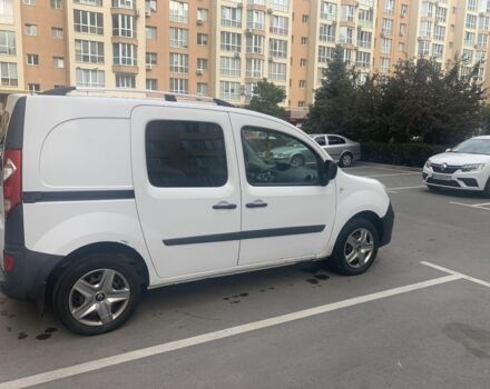 Белый Рено Кенгу Экспресс, объемом двигателя 1.5 л и пробегом 310 тыс. км за 5900 $, фото 4 на Automoto.ua
