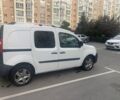 Белый Рено Кенгу Экспресс, объемом двигателя 1.5 л и пробегом 310 тыс. км за 5900 $, фото 4 на Automoto.ua