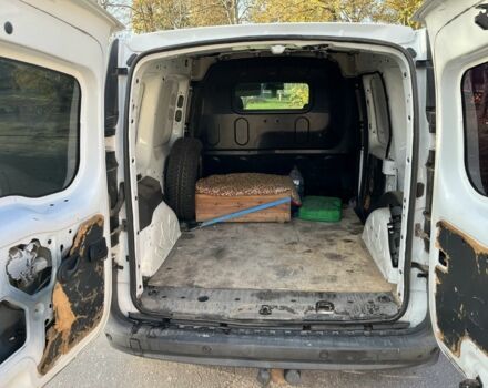 Рено Кенгу Экспресс 2012 в Новгородка на Automoto.ua Белый Рено Кенгу Экспресс, объемом двигателя 1.5 л и пробегом 400 тыс. км за 4200 $, фото 7 на Automoto.ua