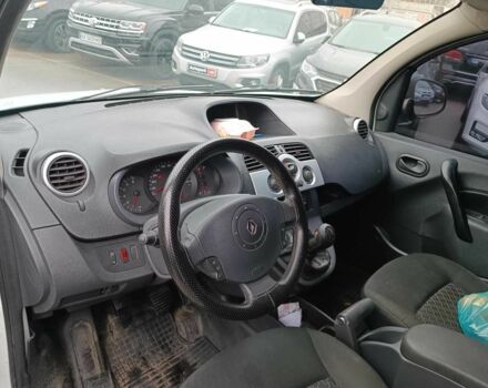 Білий Рено Кєнгу Експресс, об'ємом двигуна 1.5 л та пробігом 330 тис. км за 6490 $, фото 17 на Automoto.ua