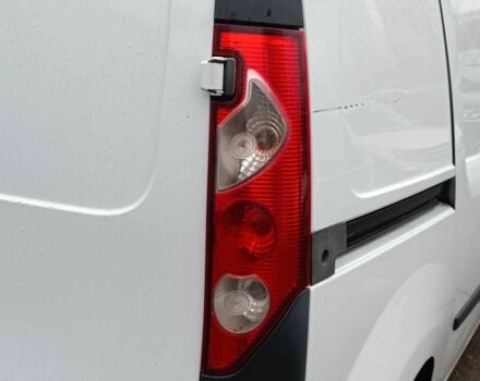 Білий Рено Кєнгу Експресс, об'ємом двигуна 1.5 л та пробігом 330 тис. км за 6490 $, фото 7 на Automoto.ua