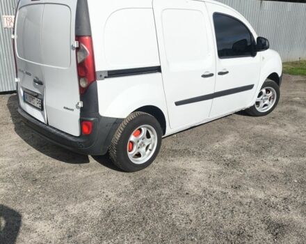 Белый Рено Кенгу Экспресс, объемом двигателя 1.5 л и пробегом 330 тыс. км за 6500 $, фото 4 на Automoto.ua