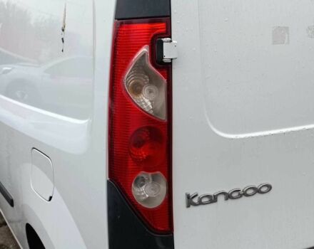 Білий Рено Кєнгу Експресс, об'ємом двигуна 1.5 л та пробігом 330 тис. км за 6490 $, фото 8 на Automoto.ua