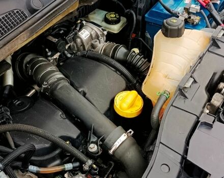 Білий Рено Кєнгу Експресс, об'ємом двигуна 1.5 л та пробігом 303 тис. км за 6000 $, фото 4 на Automoto.ua