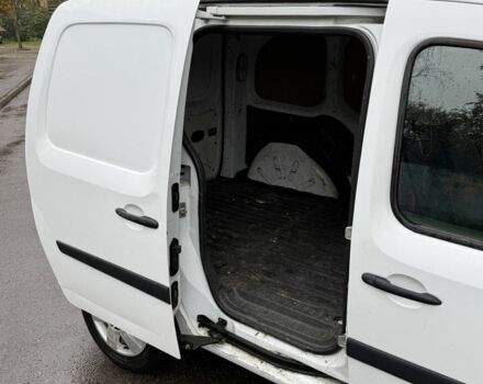 Рено Кенгу Экспресс 2015 в Кривом Роге на Automoto.ua Белый Рено Кенгу Экспресс, объемом двигателя 1.5 л и пробегом 139 тыс. км за 6200 $, фото 6 на Automoto.ua