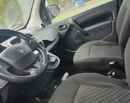 Белый Рено Кенгу Экспресс, объемом двигателя 1.5 л и пробегом 234 тыс. км за 4999 $, фото 7 на Automoto.ua