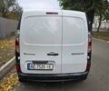 Белый Рено Кенгу Экспресс, объемом двигателя 1.5 л и пробегом 207 тыс. км за 8800 $, фото 5 на Automoto.ua
