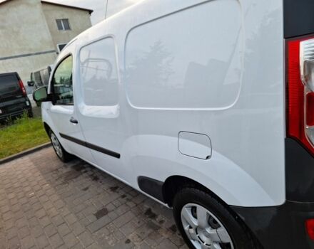 Белый Рено Кенгу Экспресс, объемом двигателя 1.5 л и пробегом 210 тыс. км за 9200 $, фото 5 на Automoto.ua