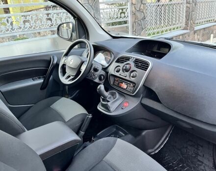 Білий Рено Кєнгу Експресс, об'ємом двигуна 1.5 л та пробігом 220 тис. км за 7600 $, фото 2 на Automoto.ua