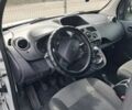 Белый Рено Кенгу Экспресс, объемом двигателя 1.5 л и пробегом 264 тыс. км за 9300 $, фото 2 на Automoto.ua