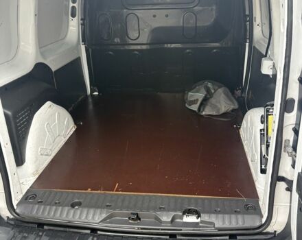 Білий Рено Кєнгу Експресс, об'ємом двигуна 0 л та пробігом 130 тис. км за 8199 $, фото 11 на Automoto.ua