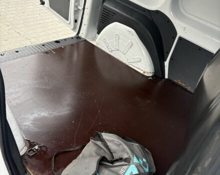 Білий Рено Кєнгу Експресс, об'ємом двигуна 0 л та пробігом 130 тис. км за 8199 $, фото 13 на Automoto.ua