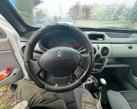 Белый Рено Кенгу Экспресс, объемом двигателя 1.5 л и пробегом 320 тыс. км за 2800 $, фото 4 на Automoto.ua