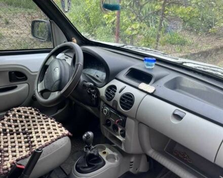 Білий Рено Кєнгу Експресс, об'ємом двигуна 1.46 л та пробігом 250 тис. км за 3800 $, фото 3 на Automoto.ua