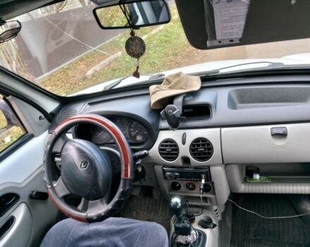 Белый Рено Кенгу Экспресс, объемом двигателя 1.1 л и пробегом 339 тыс. км за 2700 $, фото 6 на Automoto.ua