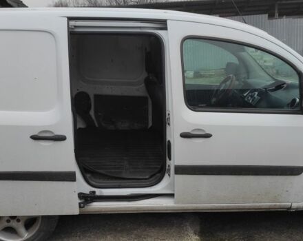 Белый Рено Кенгу Экспресс, объемом двигателя 1.5 л и пробегом 372 тыс. км за 5100 $, фото 2 на Automoto.ua