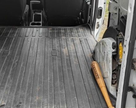 Белый Рено Кенгу Экспресс, объемом двигателя 1.5 л и пробегом 372 тыс. км за 5100 $, фото 7 на Automoto.ua