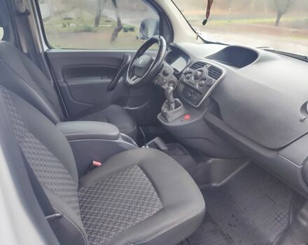 Білий Рено Кєнгу Експресс, об'ємом двигуна 1.5 л та пробігом 320 тис. км за 7400 $, фото 3 на Automoto.ua