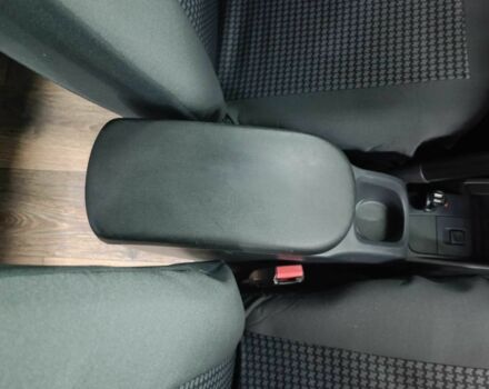 Белый Рено Кенгу Экспресс, объемом двигателя 1.5 л и пробегом 109 тыс. км за 9700 $, фото 17 на Automoto.ua