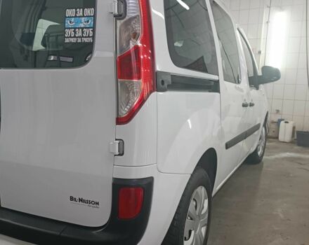 Белый Рено Кенгу Экспресс, объемом двигателя 1.5 л и пробегом 109 тыс. км за 9700 $, фото 5 на Automoto.ua