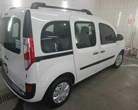 Белый Рено Кенгу Экспресс, объемом двигателя 1.5 л и пробегом 109 тыс. км за 9700 $, фото 6 на Automoto.ua