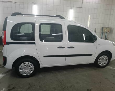 Белый Рено Кенгу Экспресс, объемом двигателя 1.5 л и пробегом 109 тыс. км за 9700 $, фото 8 на Automoto.ua