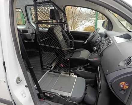 Білий Рено Кєнгу Експресс, об'ємом двигуна 0 л та пробігом 41 тис. км за 13000 $, фото 7 на Automoto.ua