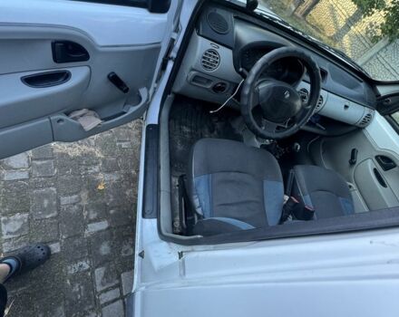 Білий Рено Кєнгу Експресс, об'ємом двигуна 1.9 л та пробігом 261 тис. км за 3299 $, фото 7 на Automoto.ua