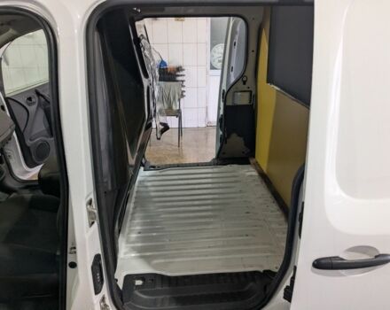 Белый Рено Кенгу Экспресс, объемом двигателя 0 л и пробегом 52 тыс. км за 8750 $, фото 20 на Automoto.ua