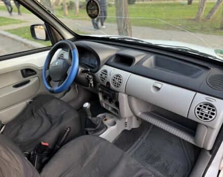 Білий Рено Кєнгу Експресс, об'ємом двигуна 1.5 л та пробігом 303 тис. км за 2300 $, фото 16 на Automoto.ua